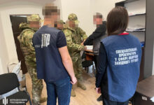 Підозрюваного взято під варту (фото ДБР)